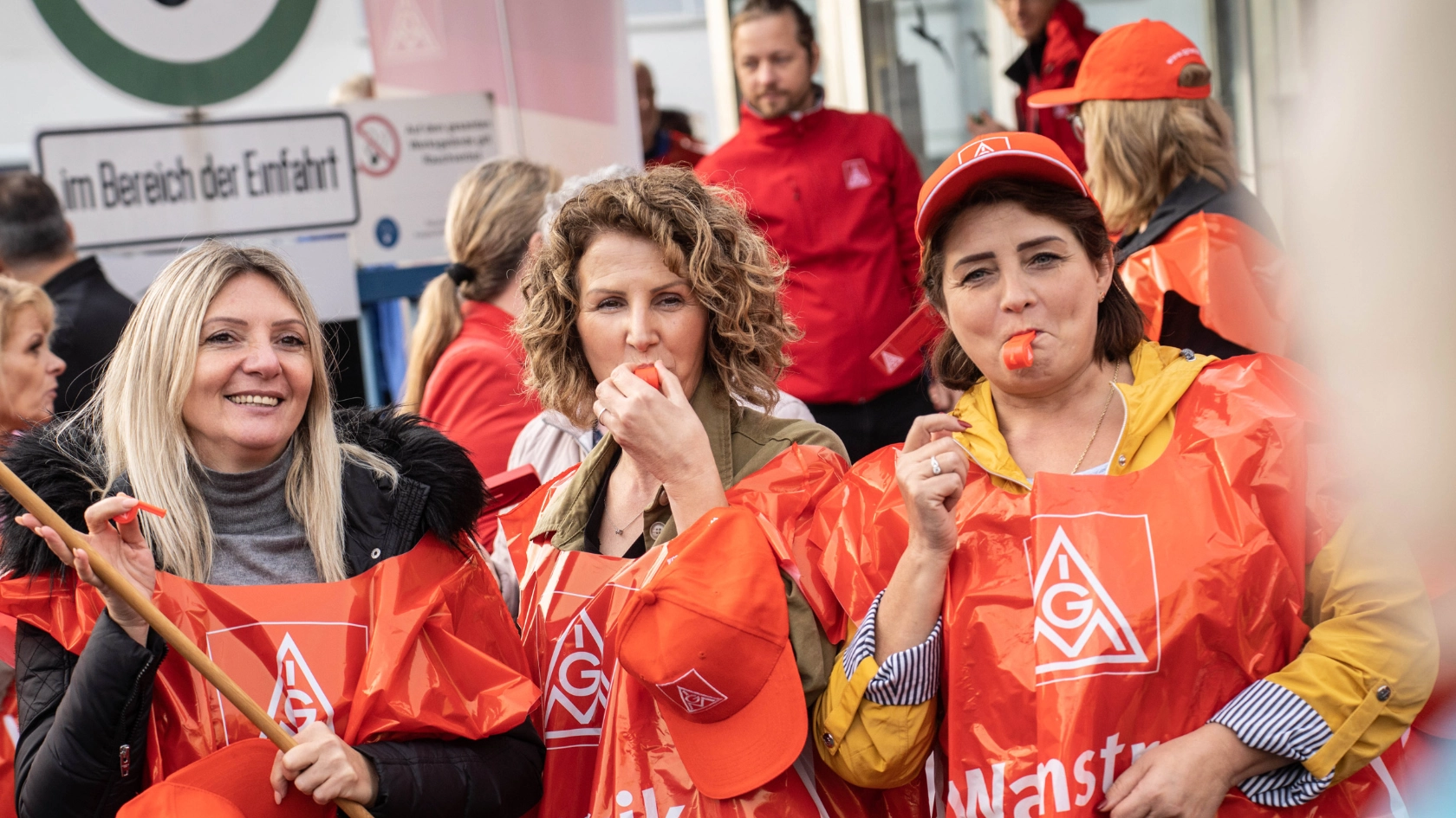 Warnstreik bei Federal Mogul in Wiesbaden